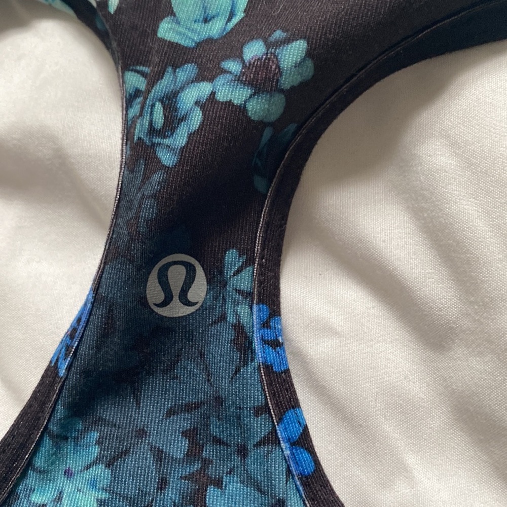 Floral Tank top - lululemon - XS